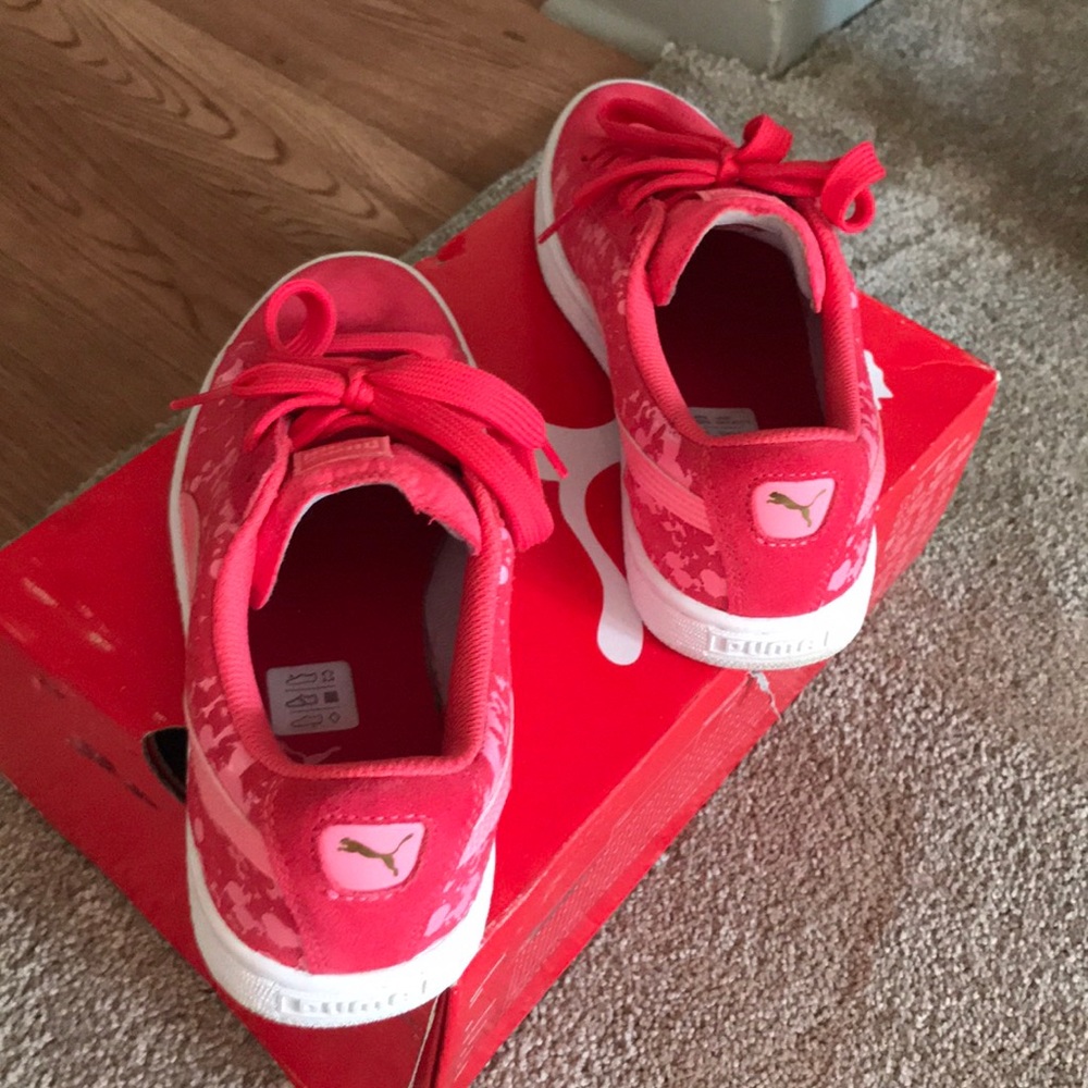 Shoes.👟 - Picture 4 of 5